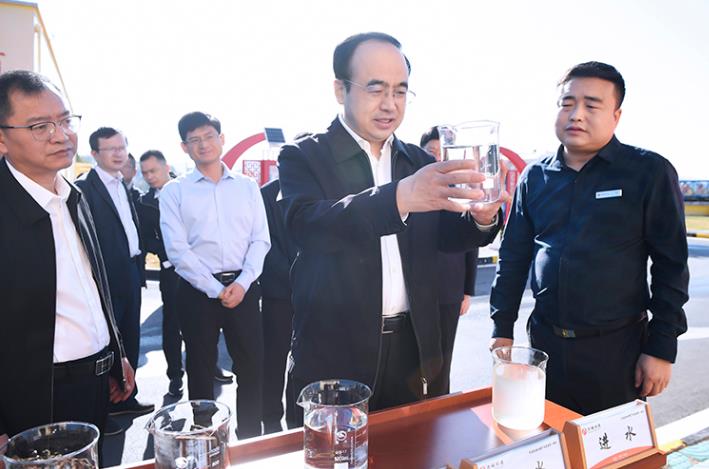 徐延彬：務(wù)實(shí)舉措、硬朗作風(fēng)，確保污染防治“百日攻堅(jiān)”行動取得實(shí)效